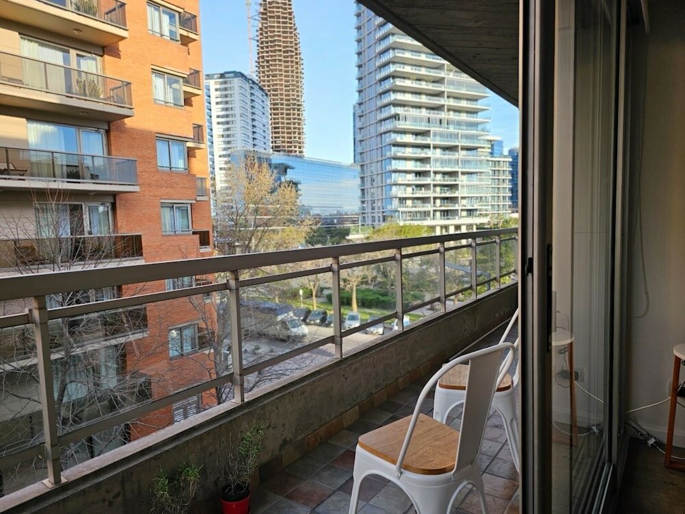 Фото Puerto Madero frente al Hotel Madero