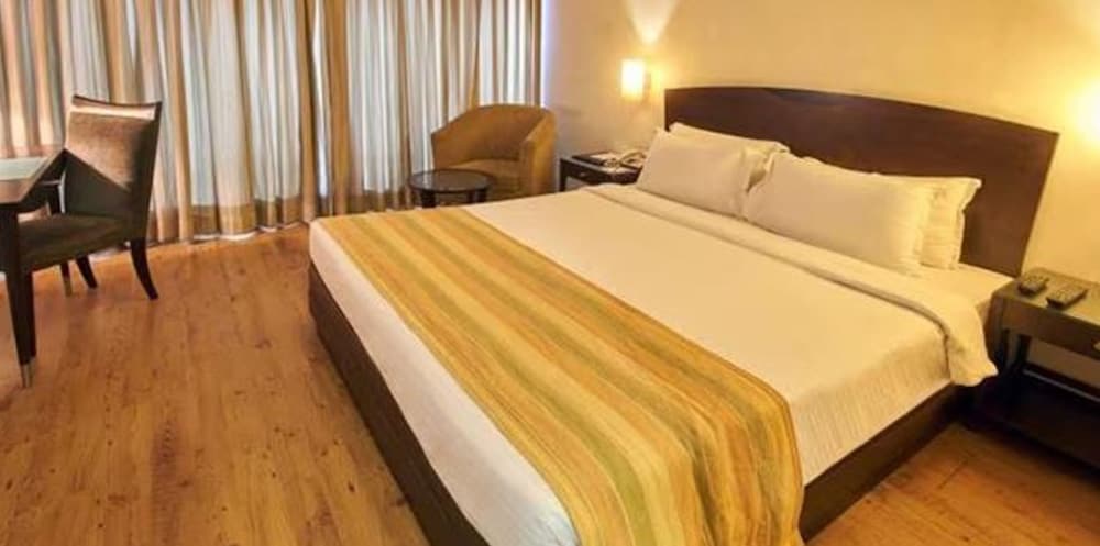 Фото Centurion Hotel