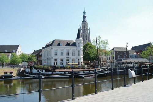 Гостиница Leonardo Hotel Breda City Center в Бреде