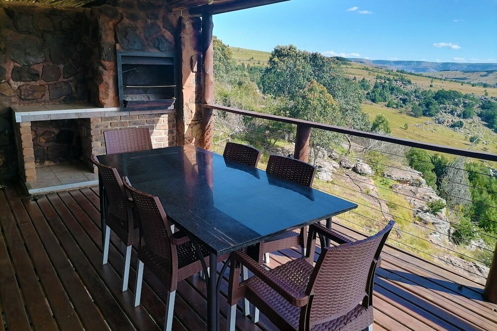 Фото Crystal Springs Mountain Lodge