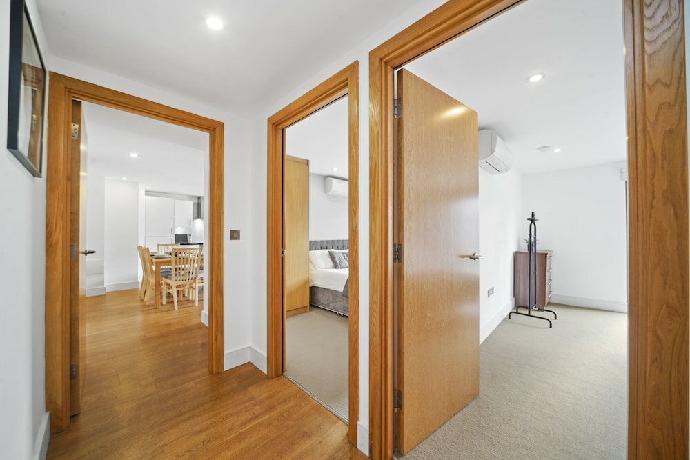 Фото Modern Apartments in Bayswater Central London WiFi & Aircon - by City Stay London