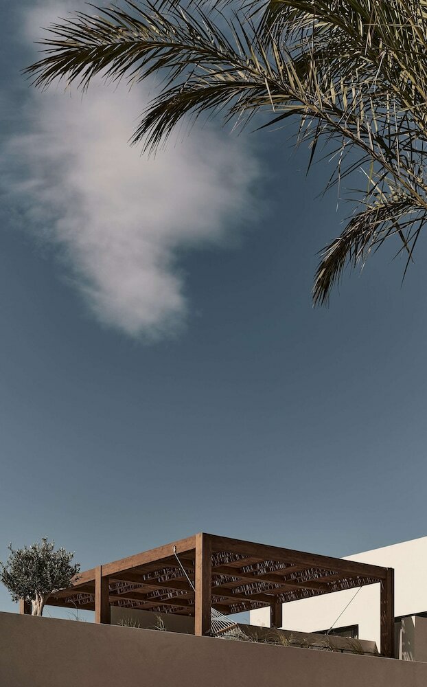 Фото Theros All Suite Hotel - Adults Only
