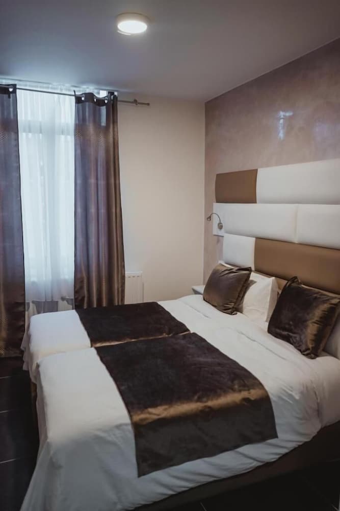 Фото Onyx Hotel Expo