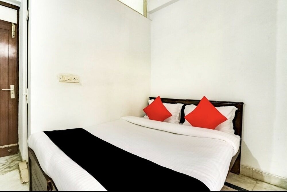 Фото Hotel Jasola 82 inn