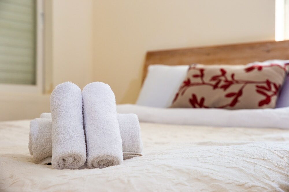 Фото Modern & Stylish 3br Apt With Balcony