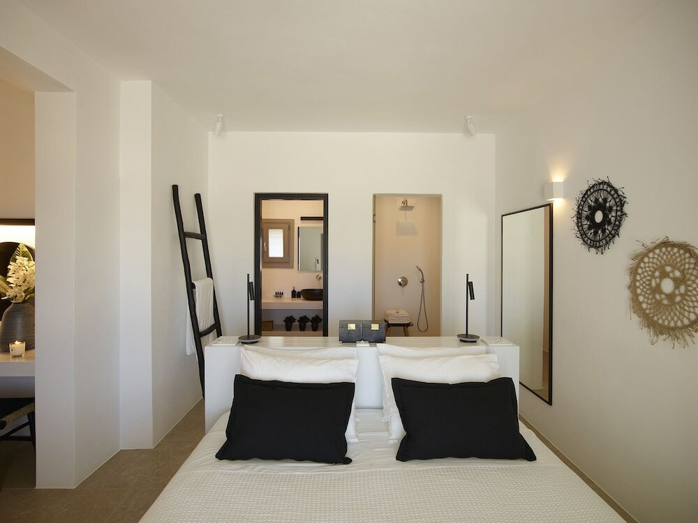 Фото Absolute Paradise Santorini- Adults Only