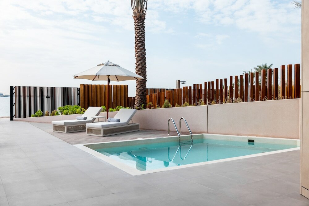 Фото Erth Abu Dhabi