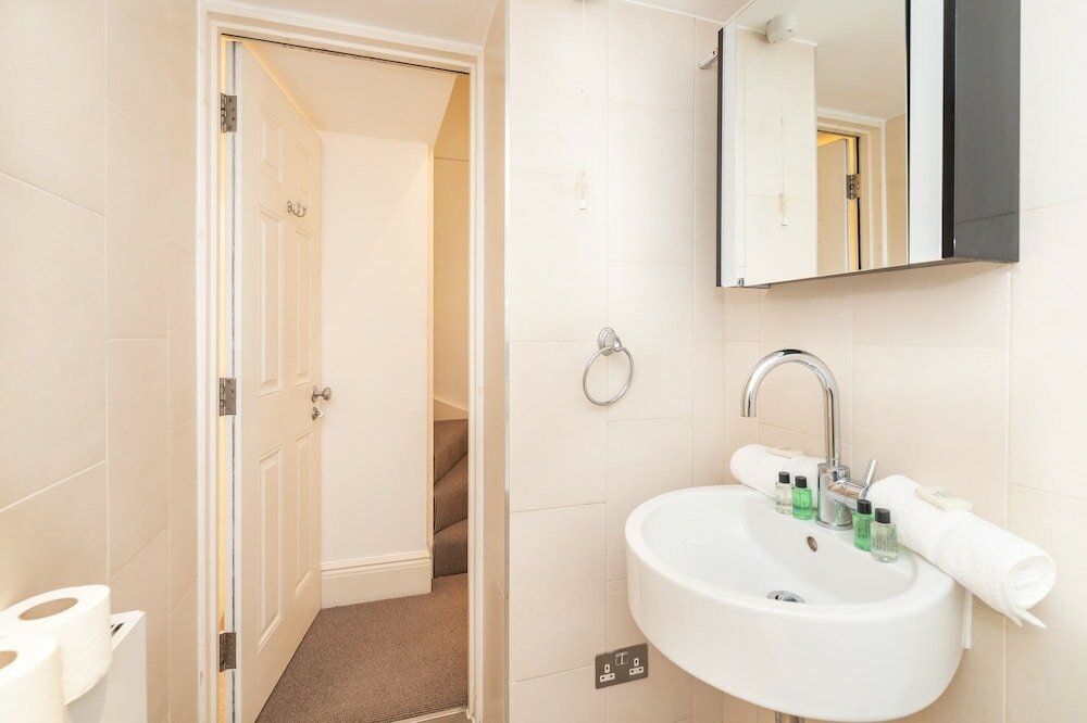 Фото Pml Apartments Park Road