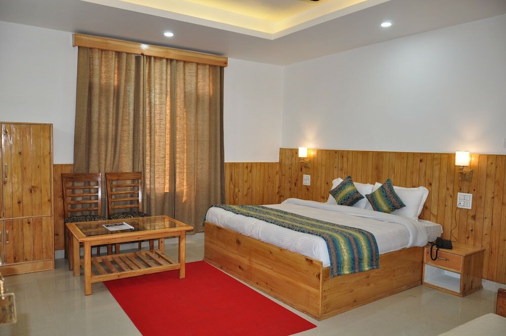 Фото отеля 2