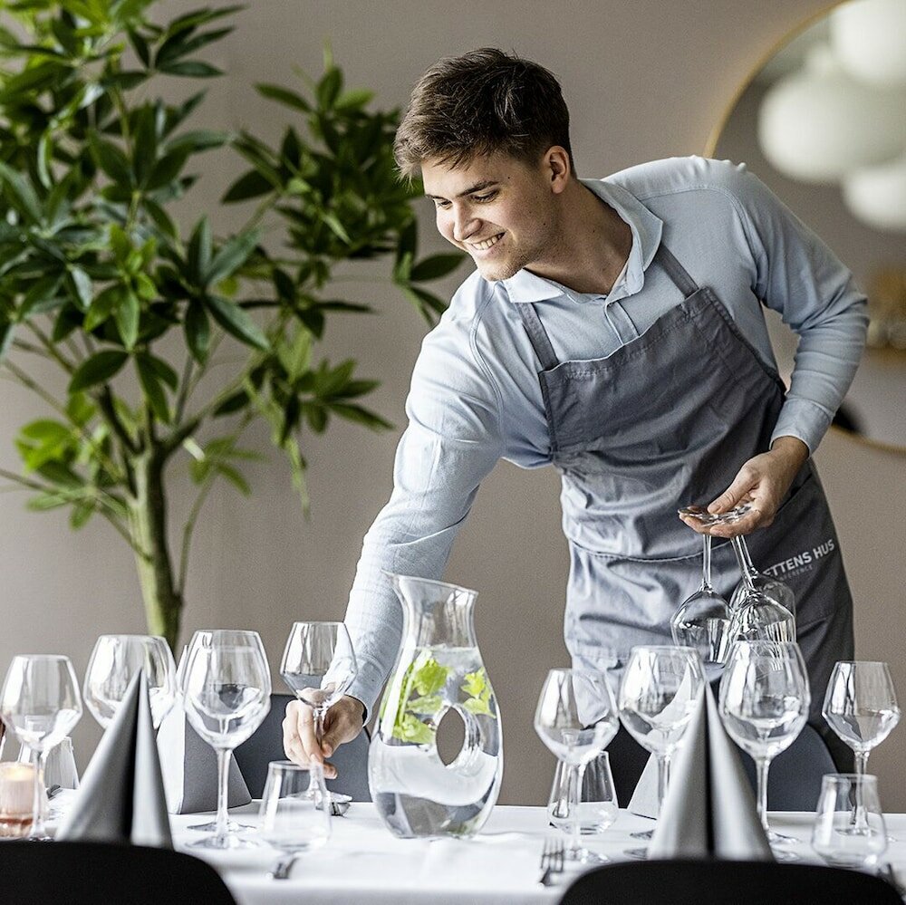 Фото Idraettens Hus Hotel & konference