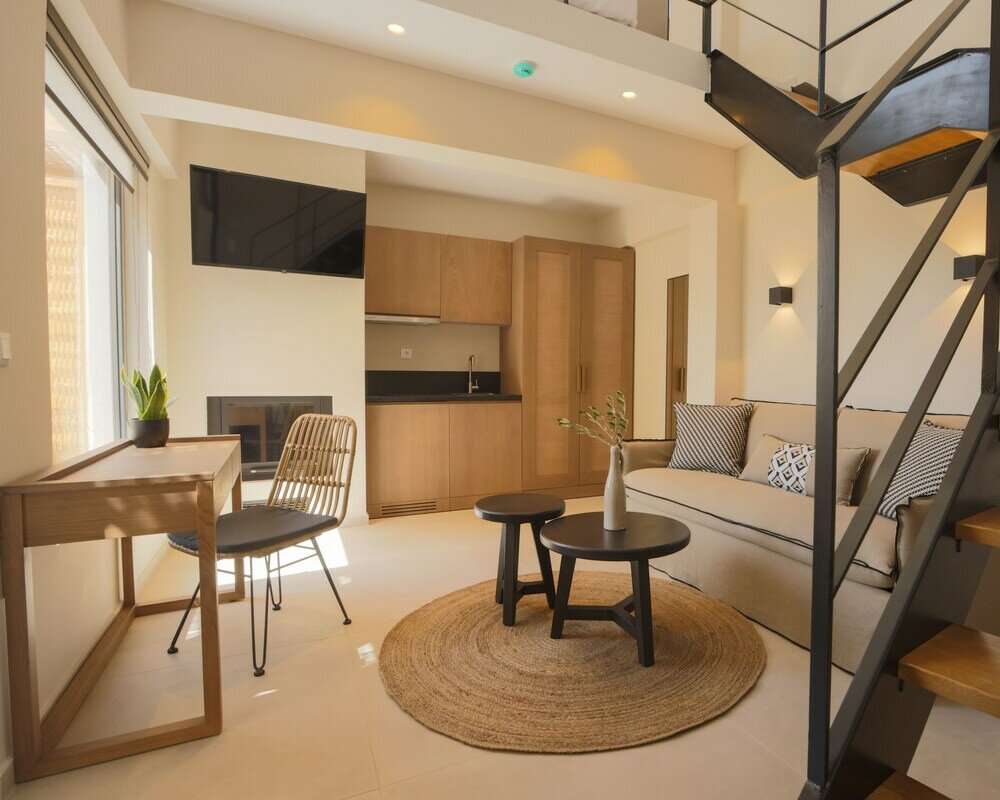 Фото Elivia Boutique Suites