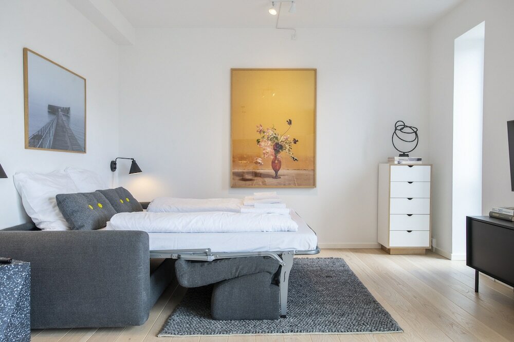 Фото By the Beach Gardens - Into This Place