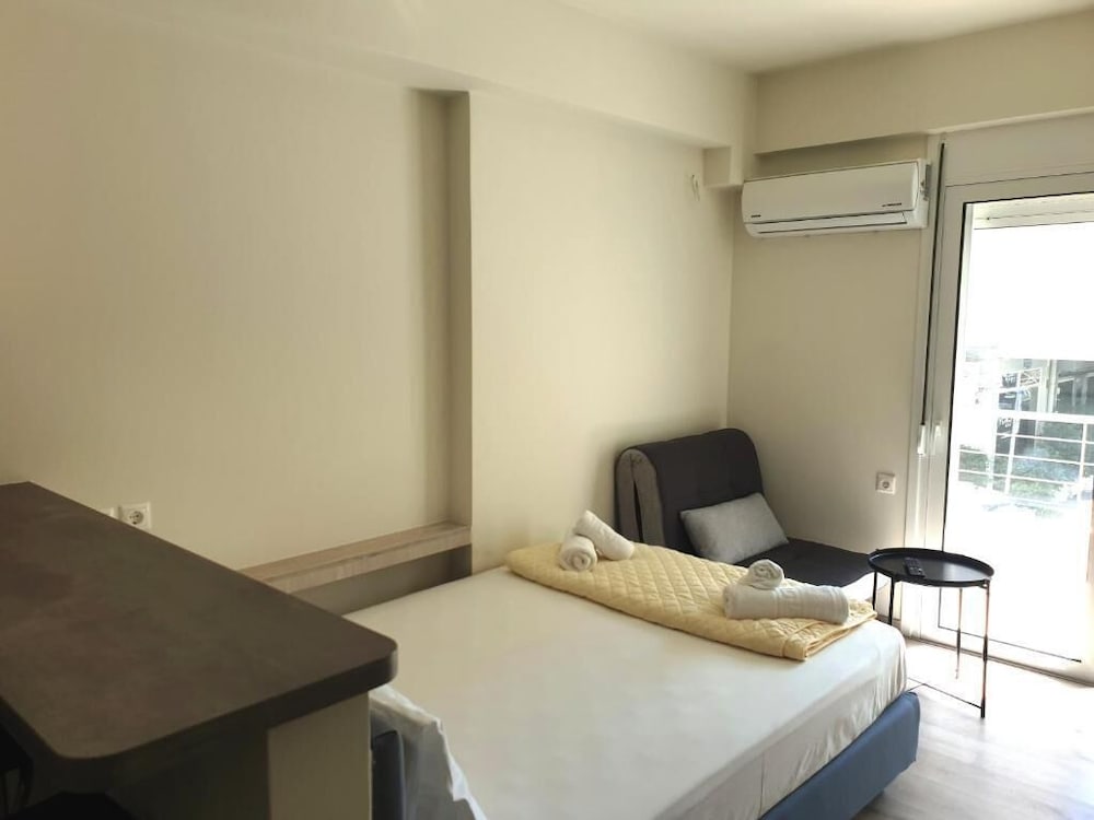 Фото Elvita Apartments 3