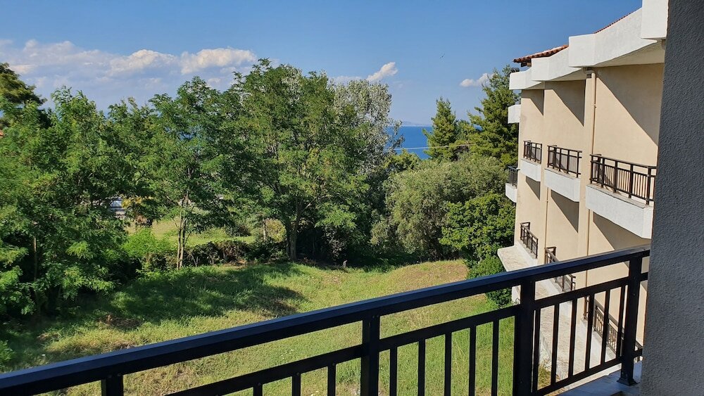 Фото Pashos Hotel