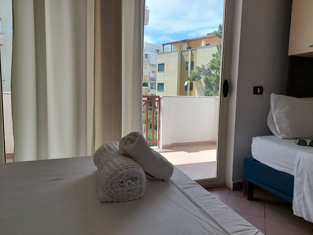 Фото Hotel Nacional Durres