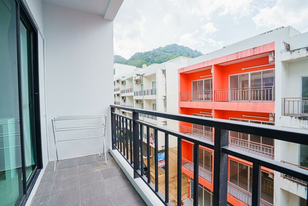 Фото Modern Place Patong Beach