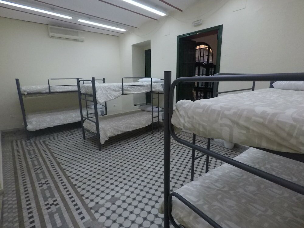 Фото San Isidoro Hostel Sevilla