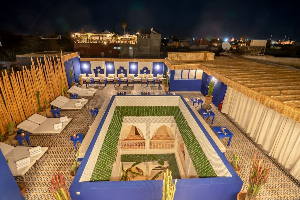 Фото Zwen Zwen Boutique Hotel Rooftop & SPA