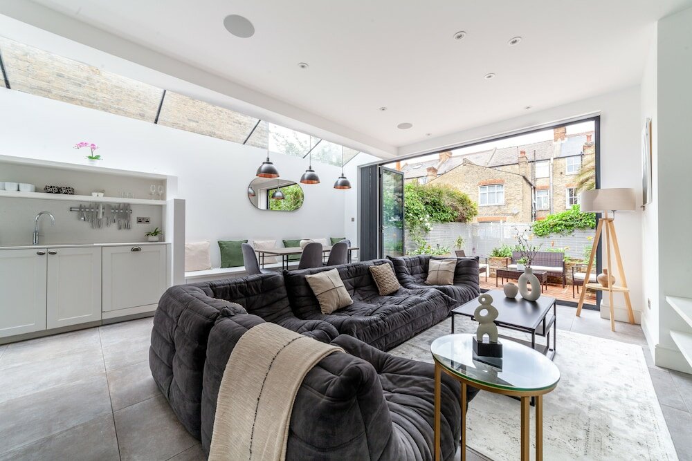 Фото The Clapham House