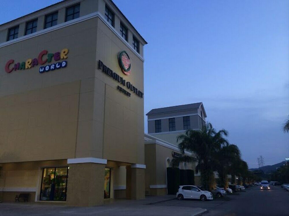 Фото The Arch Phuket Hotel