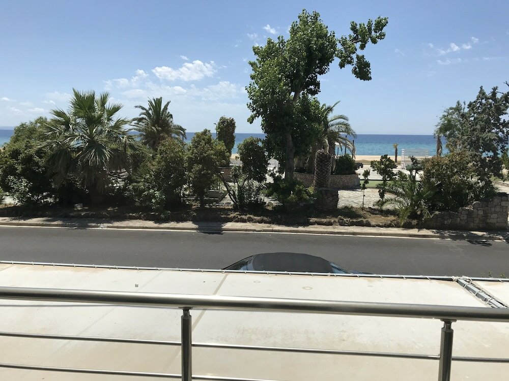 Фото Nikolaidis Apartments