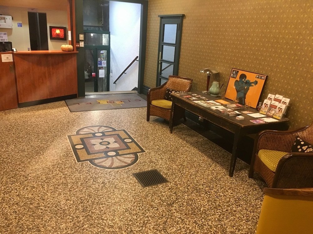 Фото Grand Hotel de la Poste Vienne