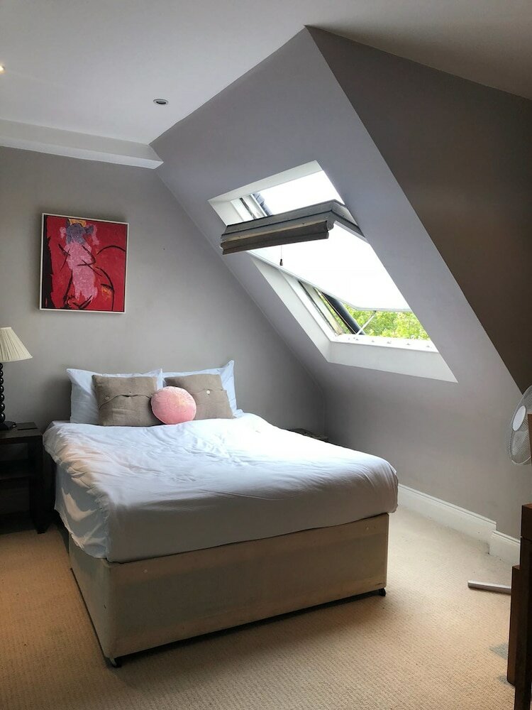 Фото The Beaufort Hotel