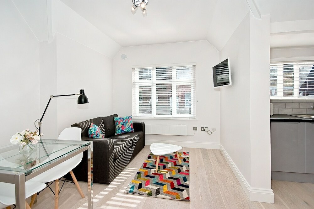 Фото 7 Greek Street by City Living London