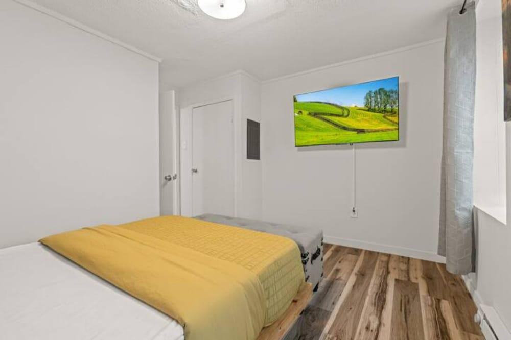 Фото The Bell View