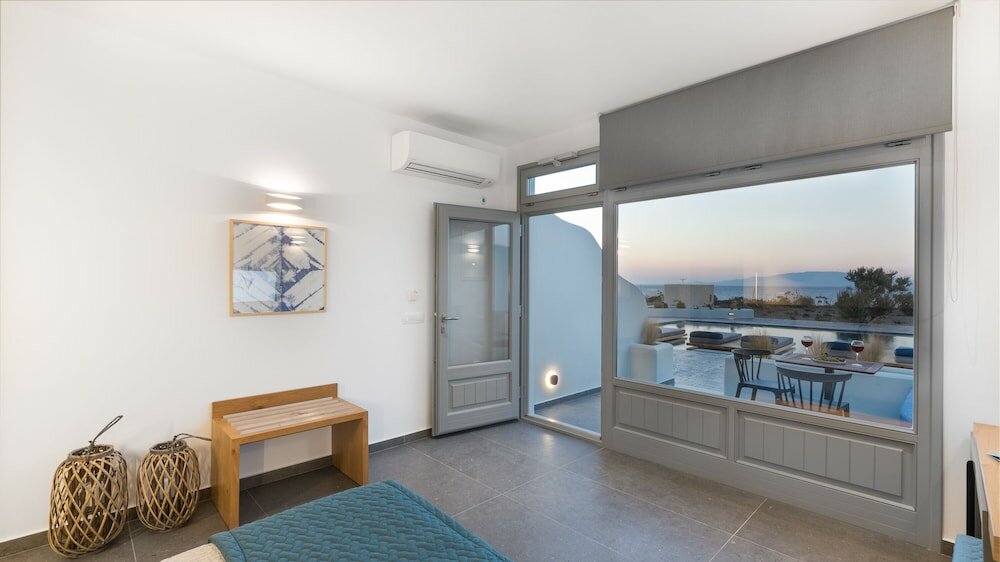 Фото Volcanic Arc Suites