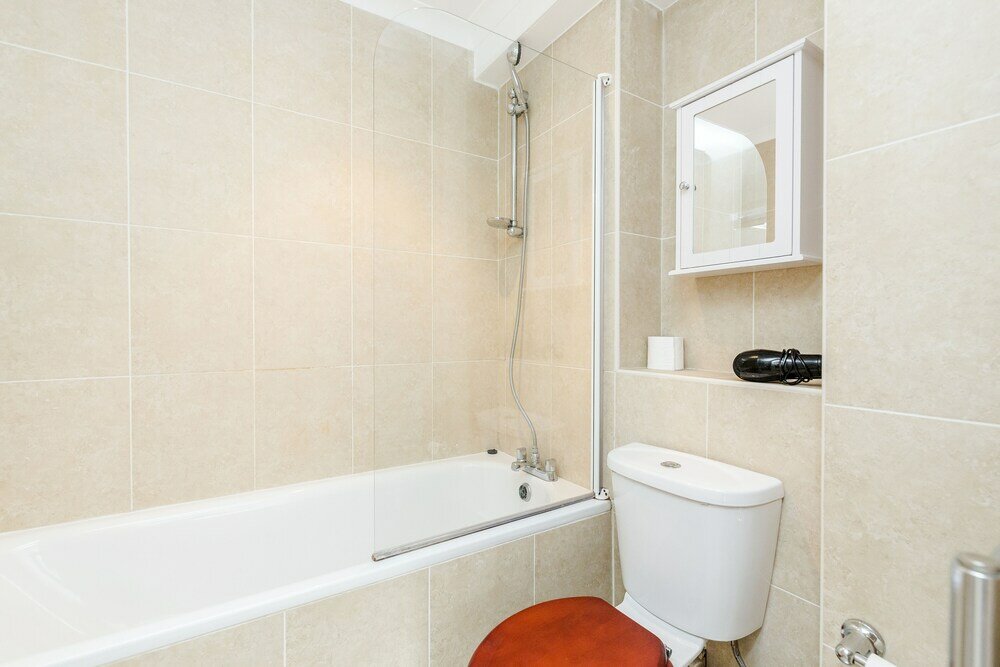 Фото Kings Road Apartments