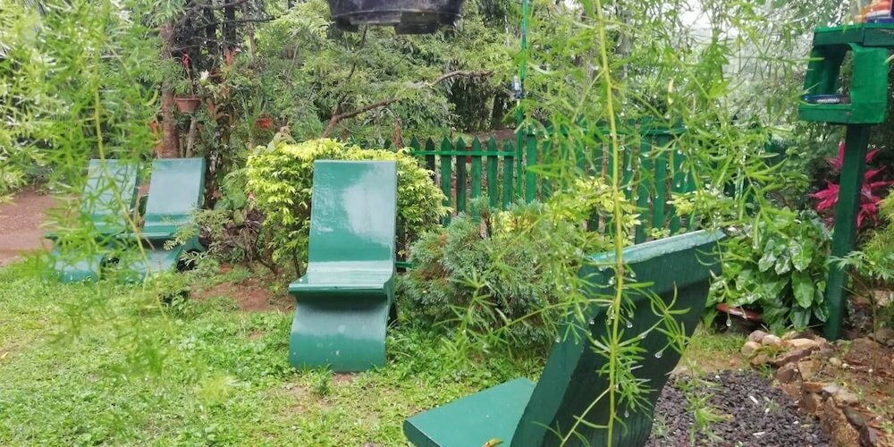 Фото Mid Climes Guest Inn