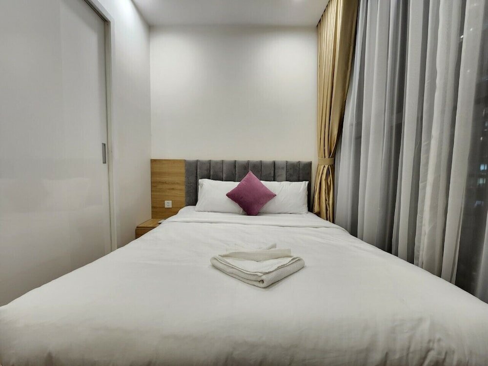 Фото Vinhome Skylake Luxury Apartment