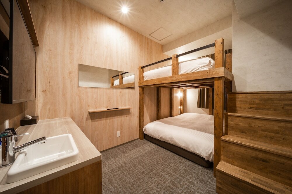 Фото Wellstay Namba