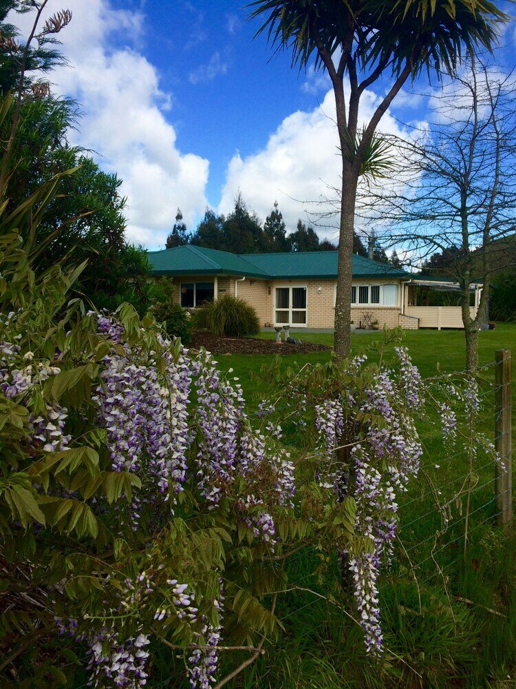 Фото Orchard View FarmStay Retreat