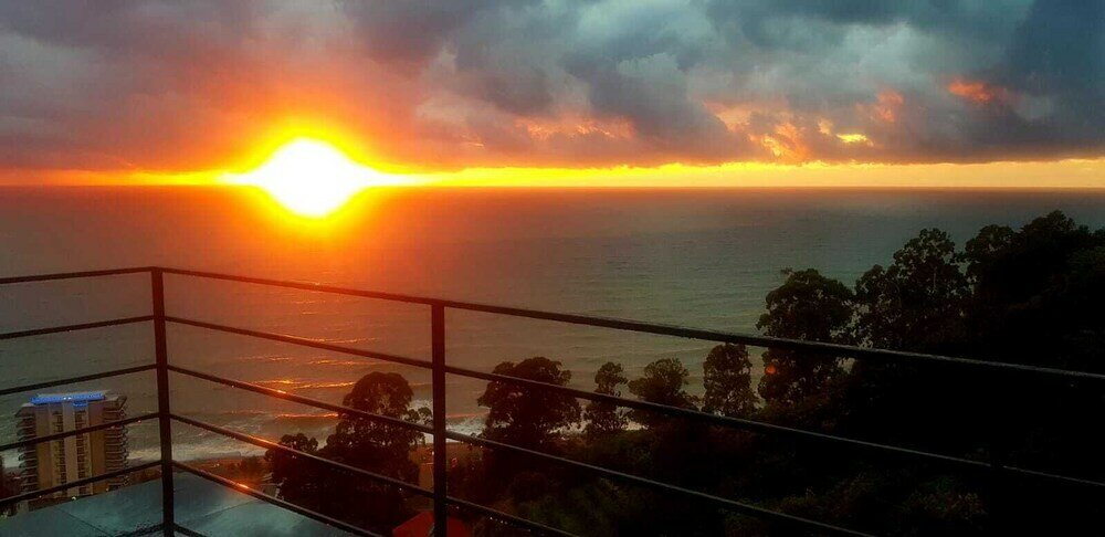 Фото Hotel Hills Kvariati