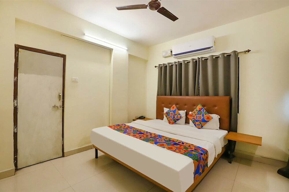 Фото Fabexpress Ocsa Inn