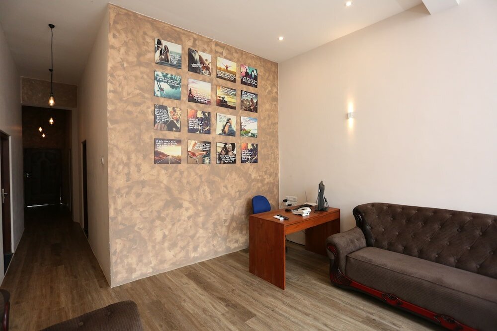 Фото Boots Travelers Lodge