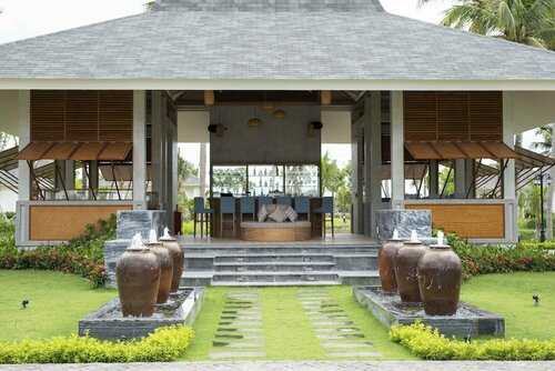 Гостиница Cocoland River Beach Resort & SPA в Провинции Куангнгай