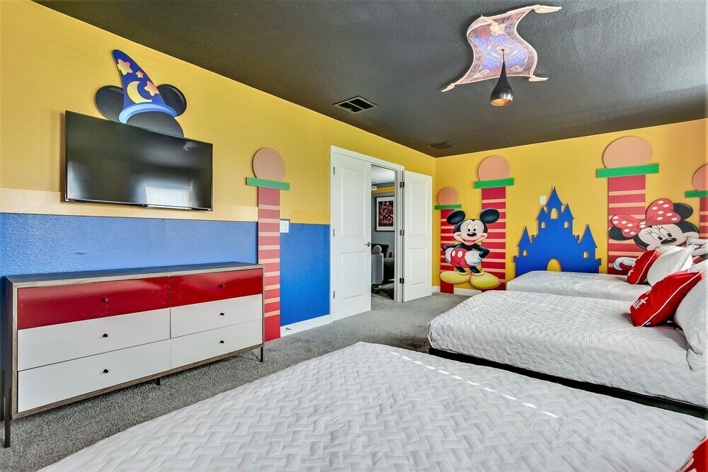 Фото Stunning Villa w No Rear Neighbors! Near Disney