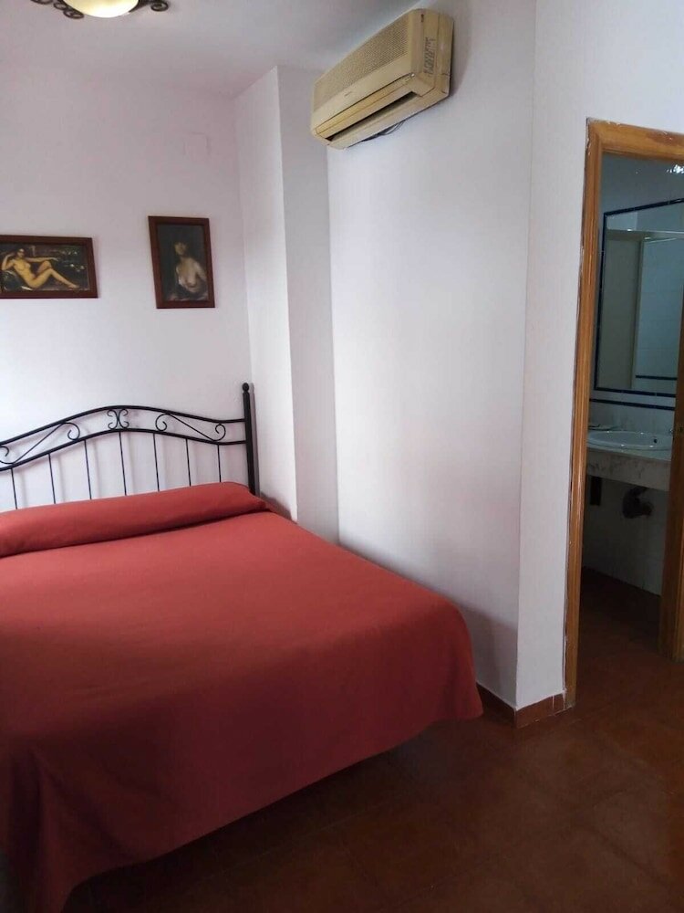 Фото Hostal Alcazar I