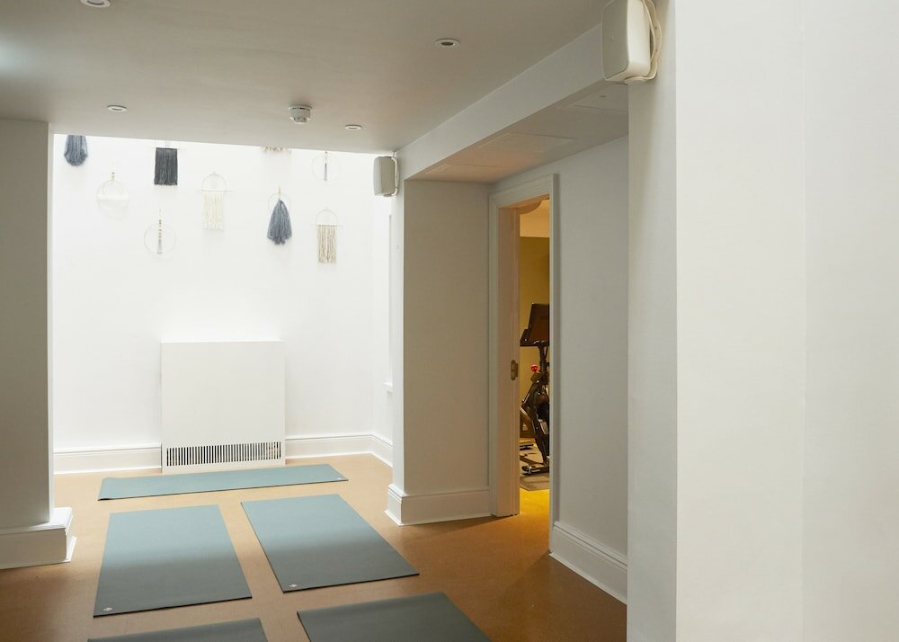 Фото Inhabit, Southwick Street