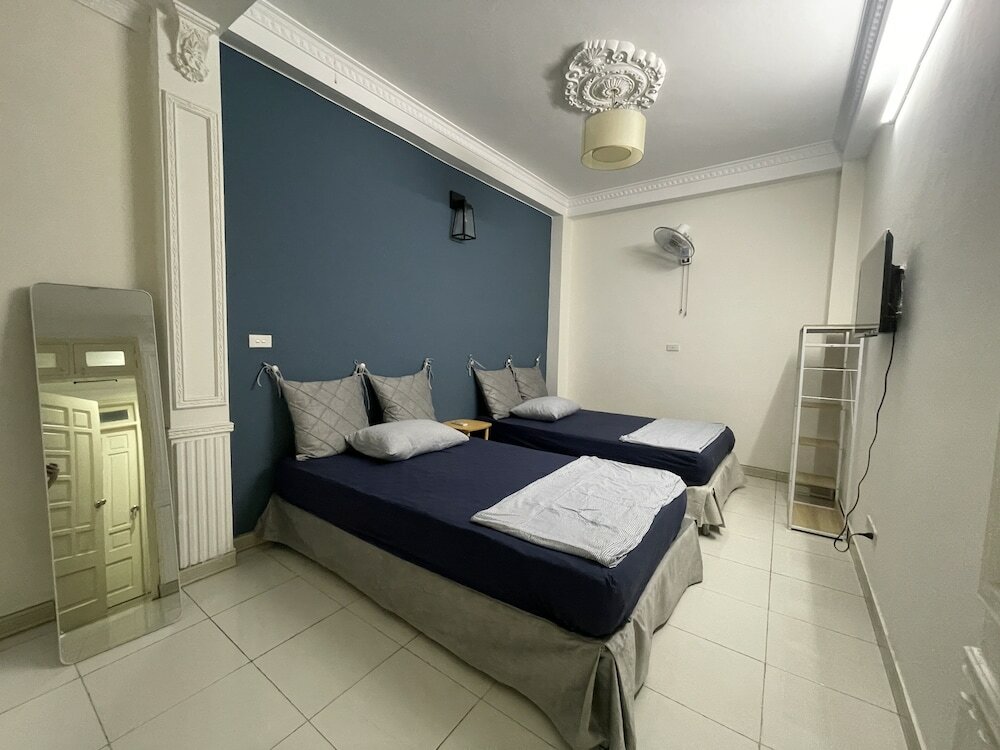 Фото Sword Lake Hostel