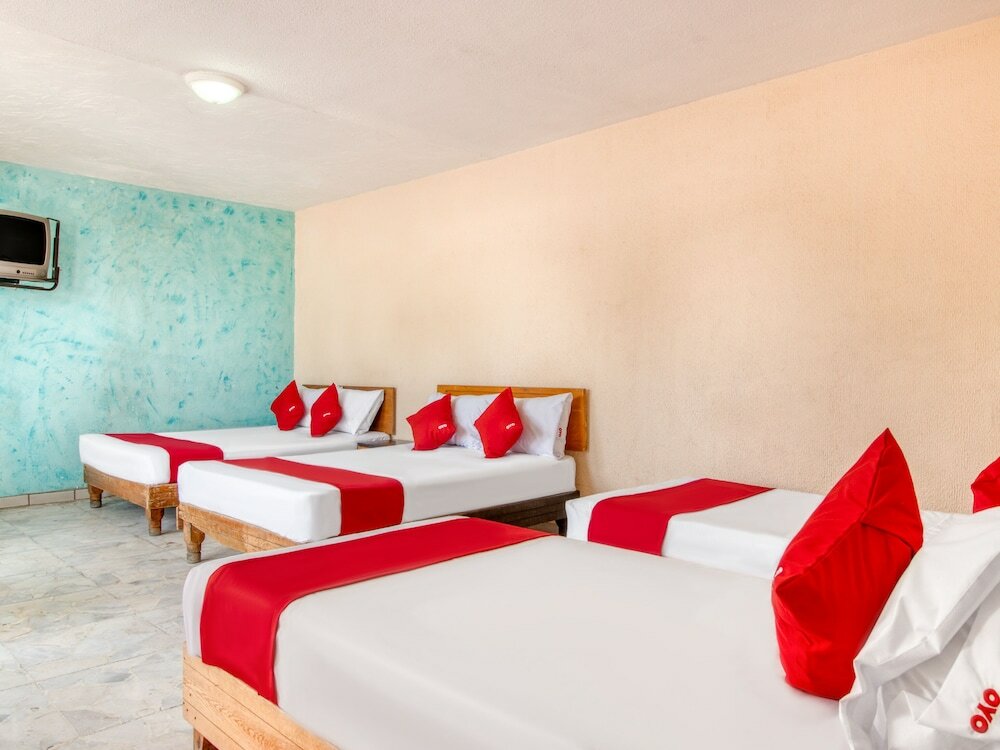 Фото Capital O Hotel La Siesta, Gómez Palacio