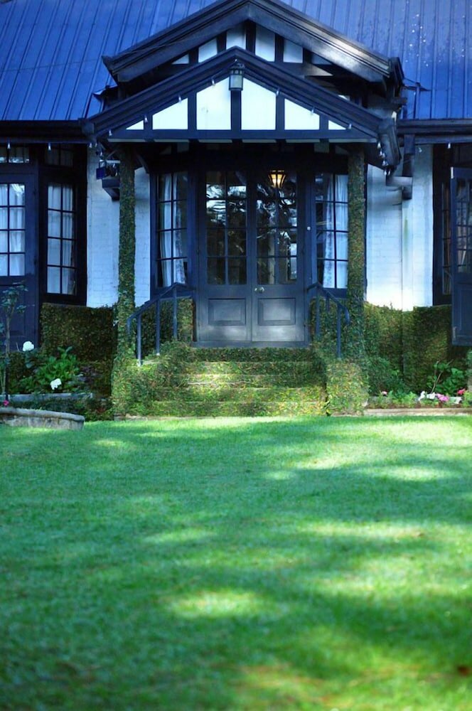 Фото Hill Cottage