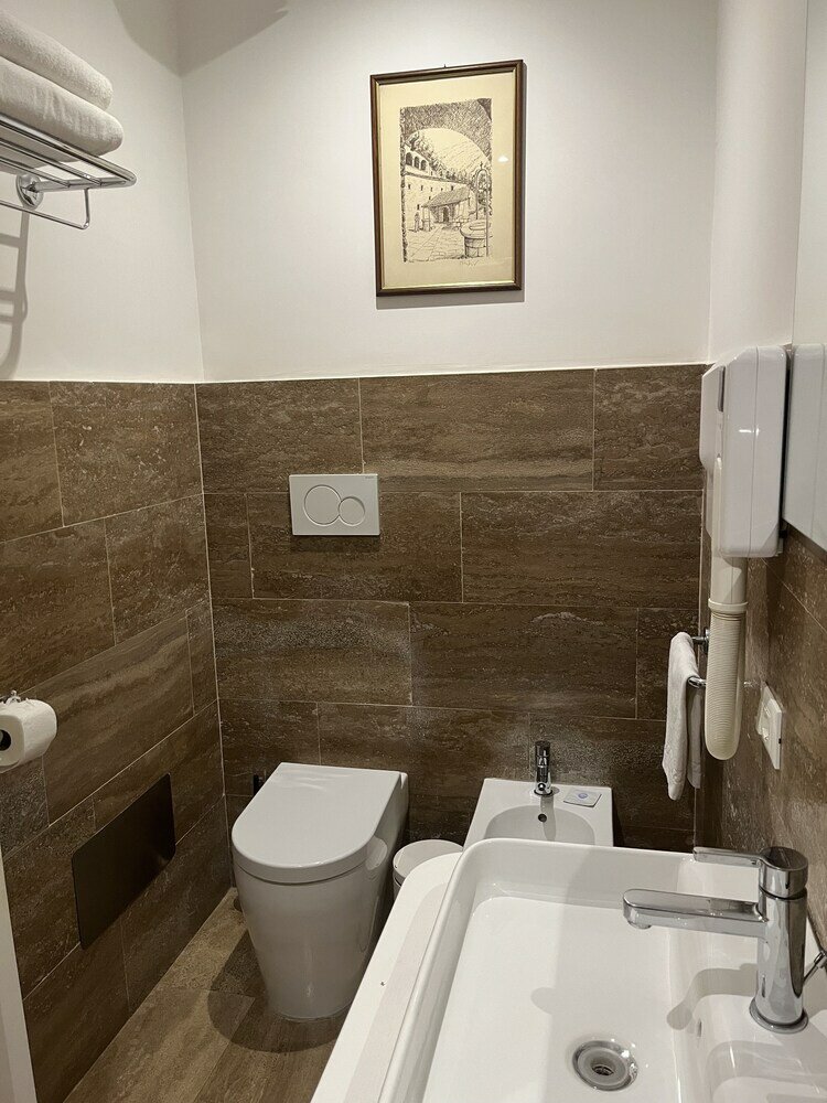 Фото Camere con vista sul Chiostro Di Michelangelo