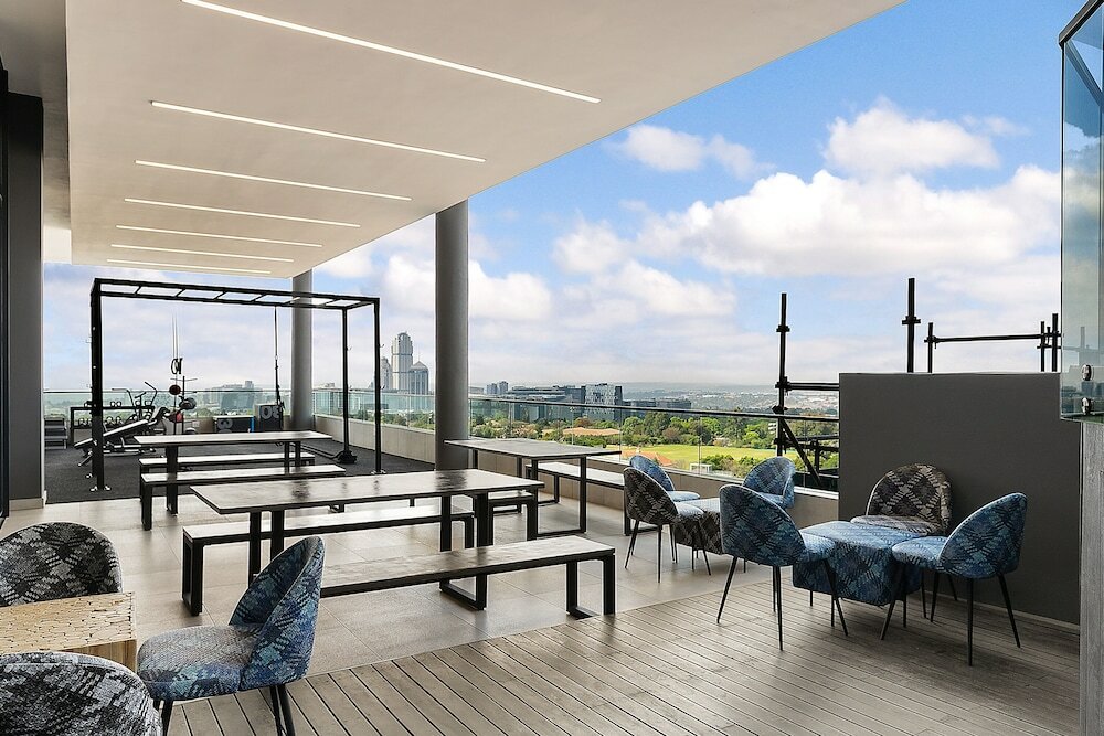 Фото Illovo Central Apartments