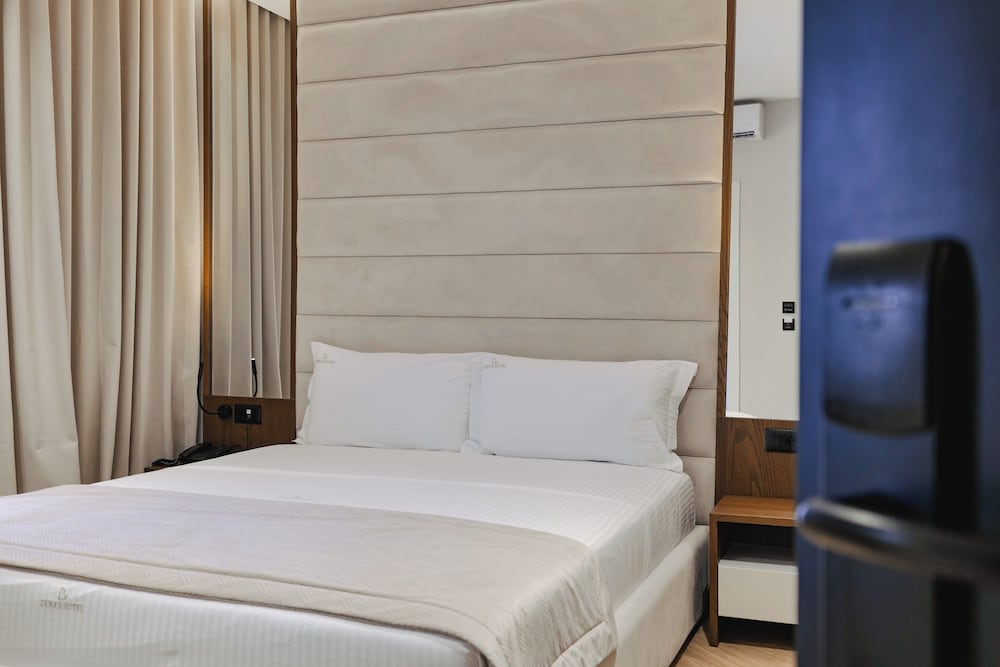 Фото Duka's Hotel