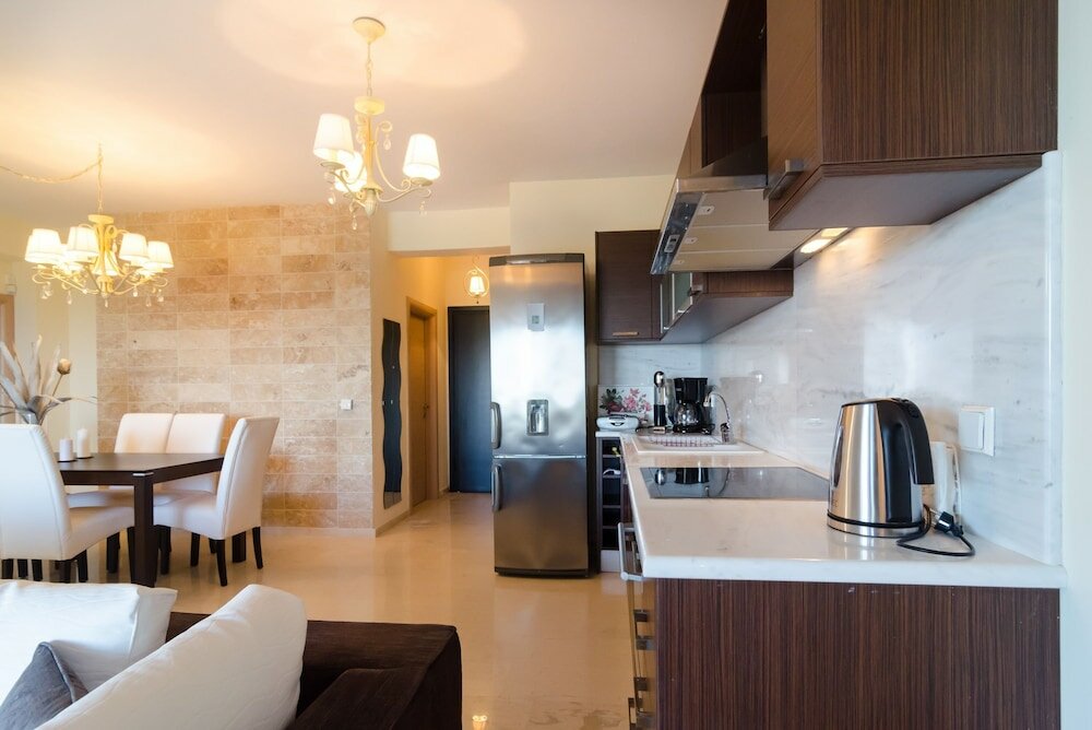 Фото White Rose Villa