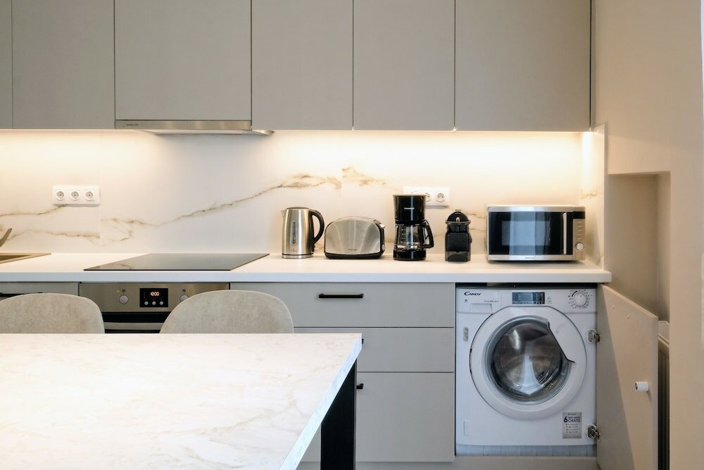 Фото The Flirty Athens